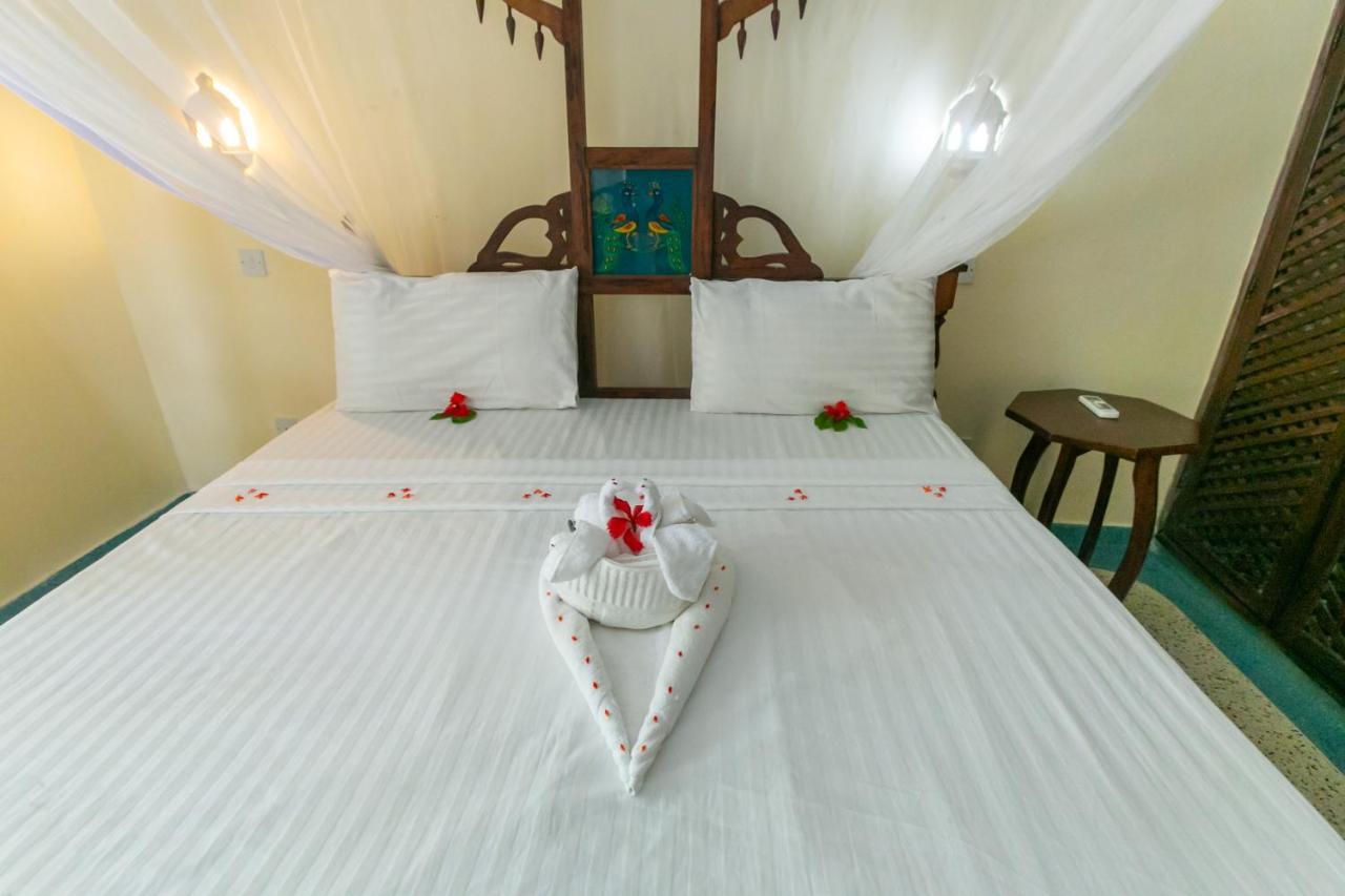 Sun Palm Beach Resort Watamu Exterior foto